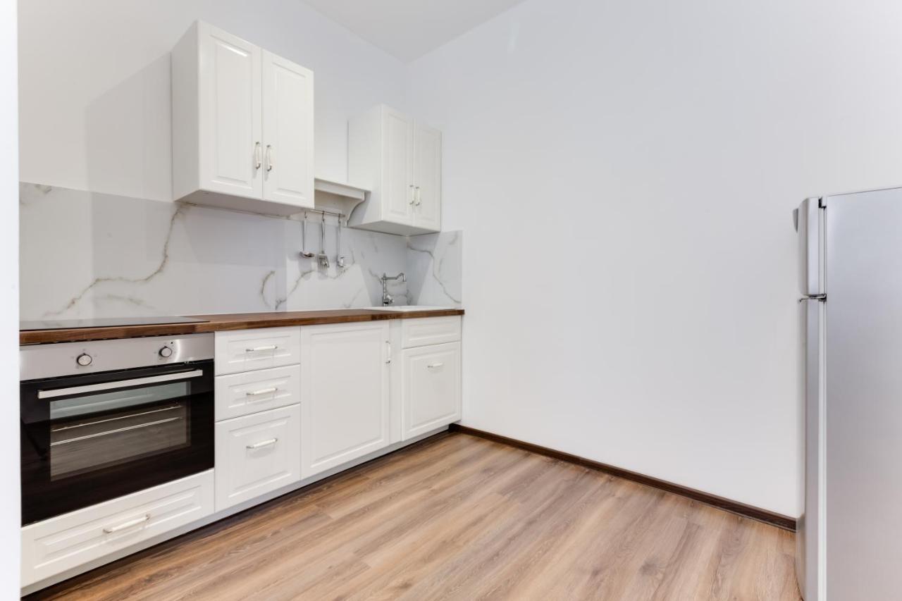 Free Days Luxury Apartment Prague Ngoại thất bức ảnh