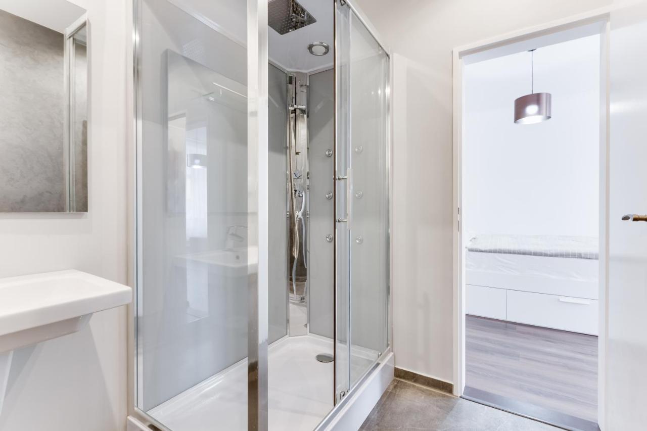 Free Days Luxury Apartment Prague Ngoại thất bức ảnh